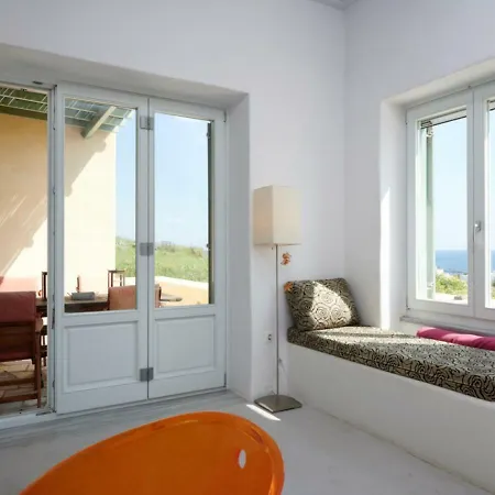 Rosa-maria Τήνος